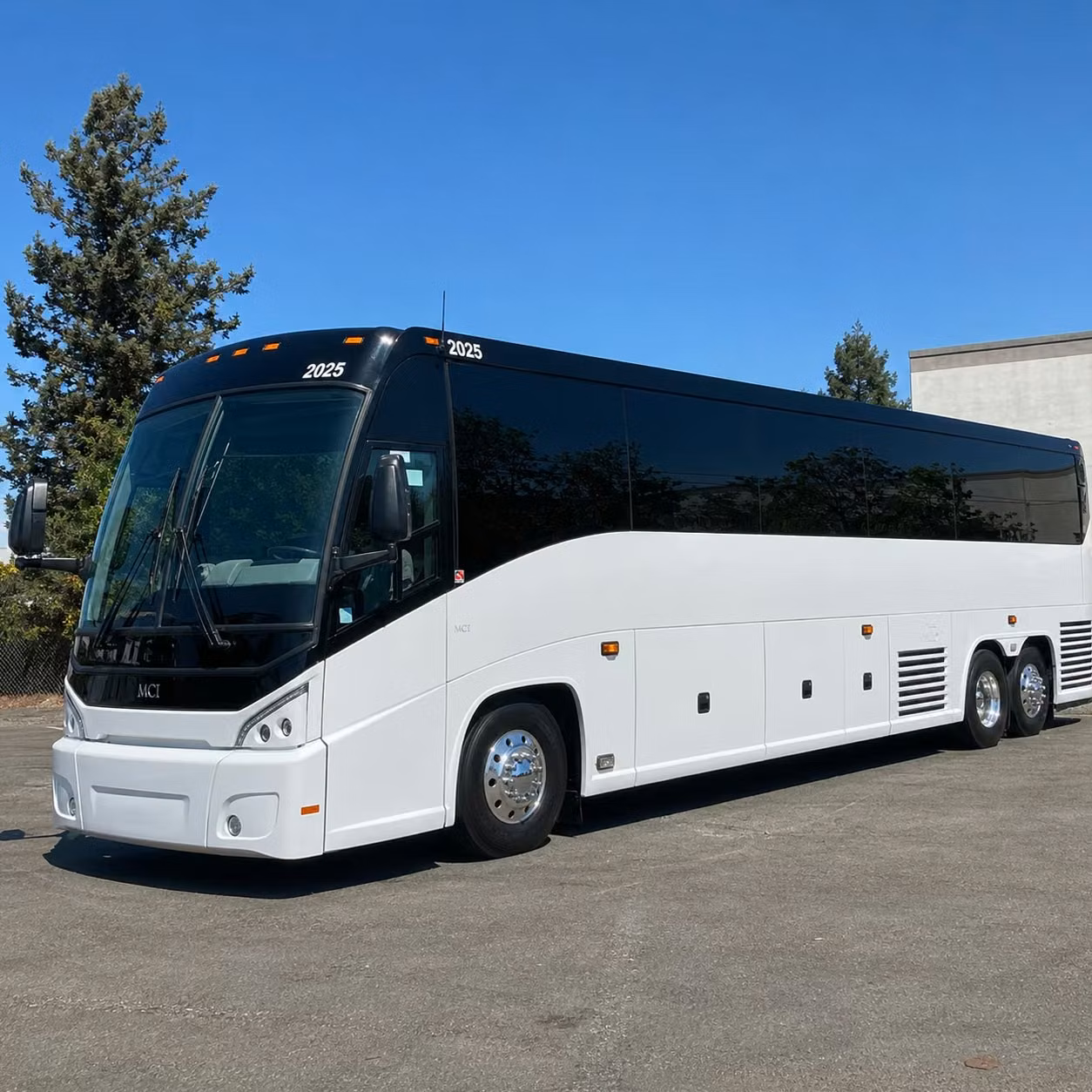 long distance wedding guest shuttles weekend transportation from queen creek
